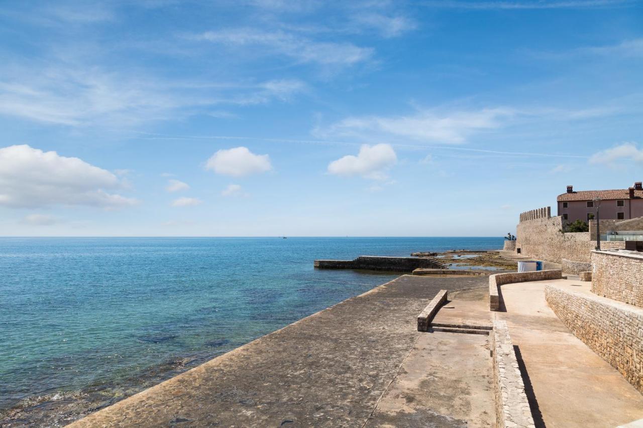 City Walls Apartment Novigrad  ภายนอก รูปภาพ